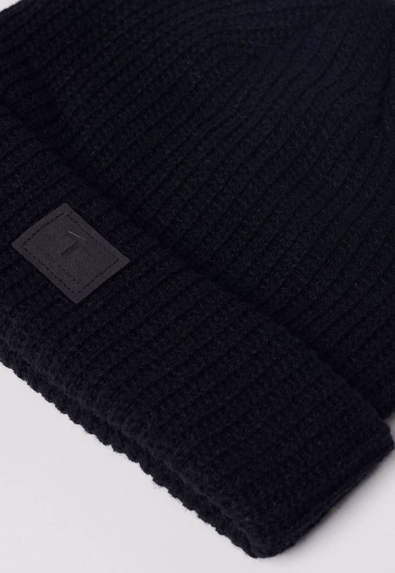 label-1