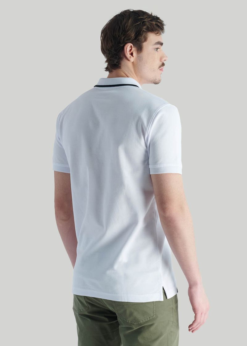 label-3