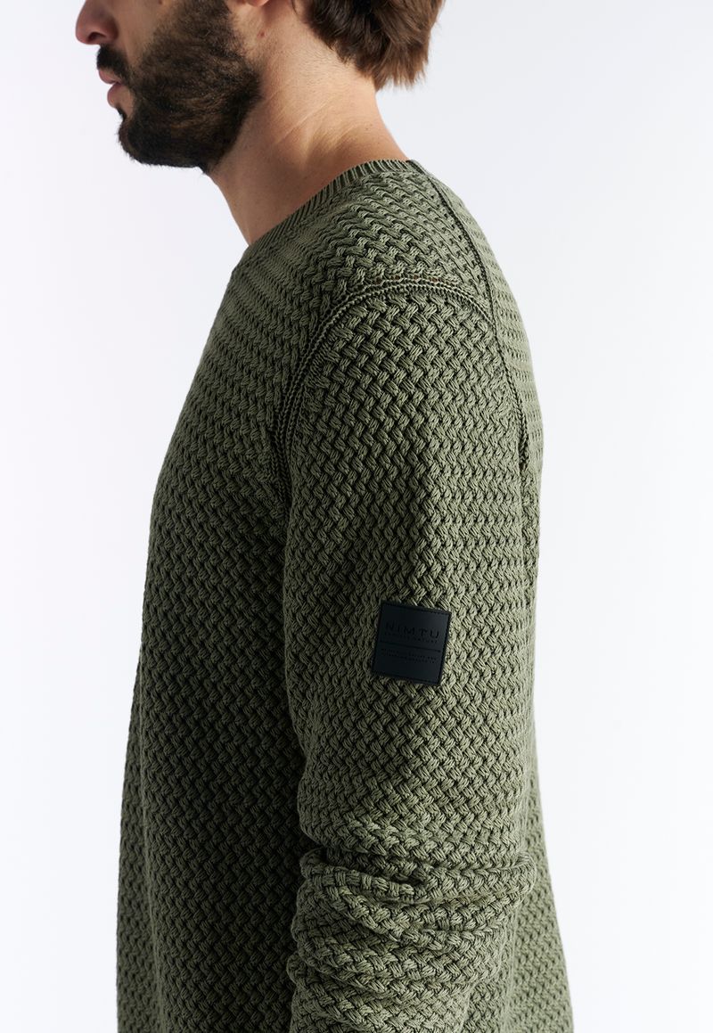 label-4